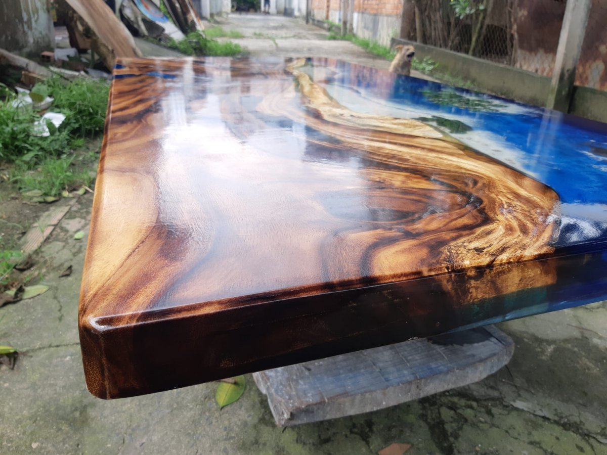 ban-an-epoxy-kieu-bai-bien-23022