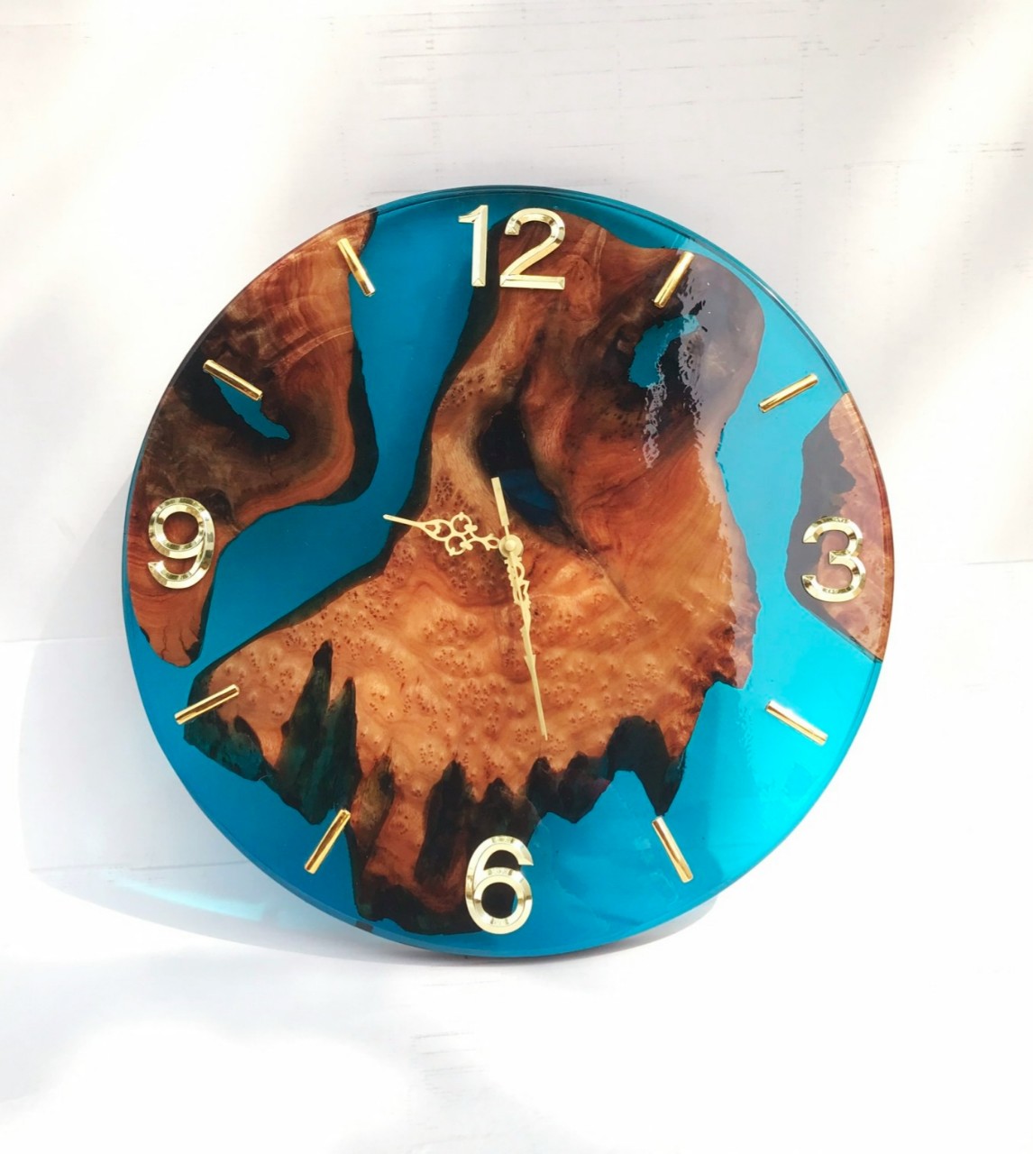 dong-ho-keo-epoxy-go-nu-xa-xi